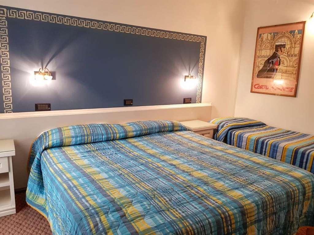 Il Grifo Hotel E Bisteccheria Toscana Montepulciano Stazione Zimmer foto